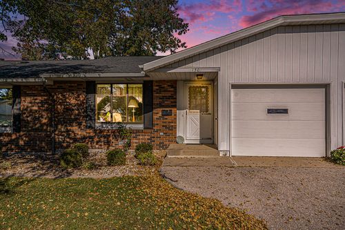 130-230 S State St, Zeeland, MI, 49464-1687 | Card Image