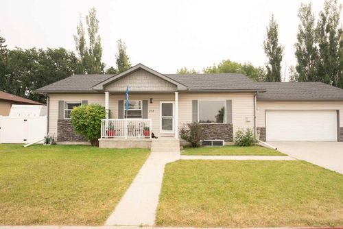 215 Allen Crescent, Vulcan, AB, T0L2B0 | Card Image