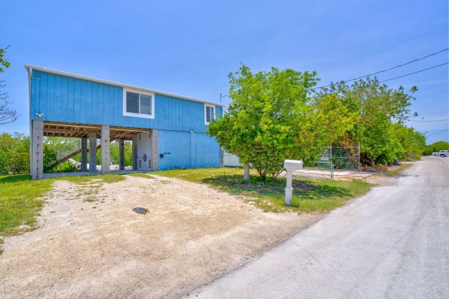 Front of house | Image 23