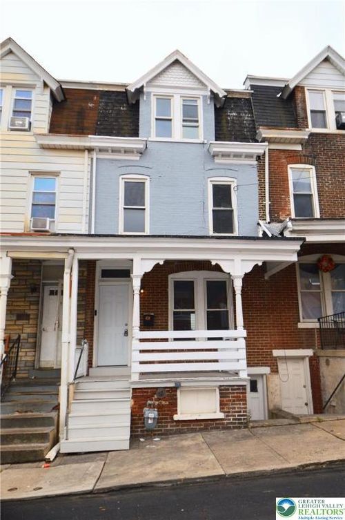 438 W Green St, Allentown, PA, 18102-2468 | Card Image
