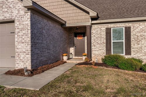 48 Tallahatchie Drive, Wetumpka, AL, 36093 | Card Image