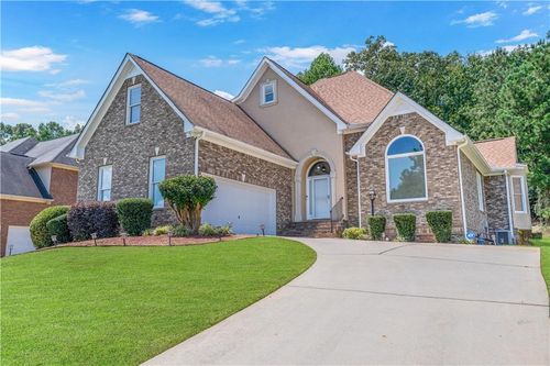 3327 Surveyor Ct, Douglasville, GA, 30135-8102 | Card Image