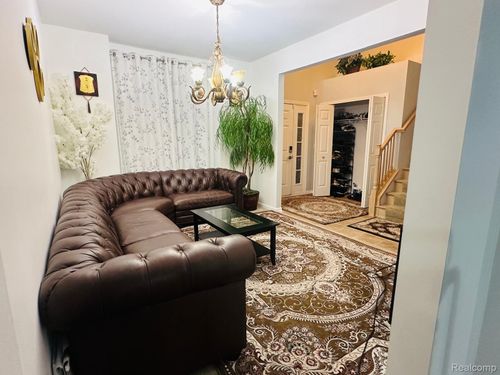 2216 Legacy Dr, Burton, MI, 48519-2026 | Card Image