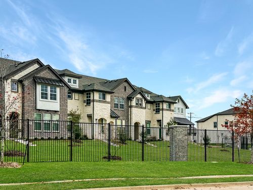 4124 Magna Carta Blvd, Grand Prairie, TX, 75052-4030 | Card Image