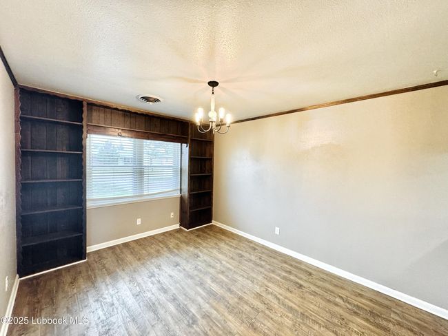 2606 W 19 Th St, House other with 4 bedrooms, 2 bathrooms and null parking in Plainview TX | Image 6