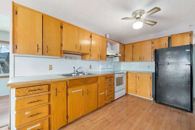 8531 47 Ave Nw, House other with 3 bedrooms, 2 bathrooms and 2 parking in Calgary AB | Image 14