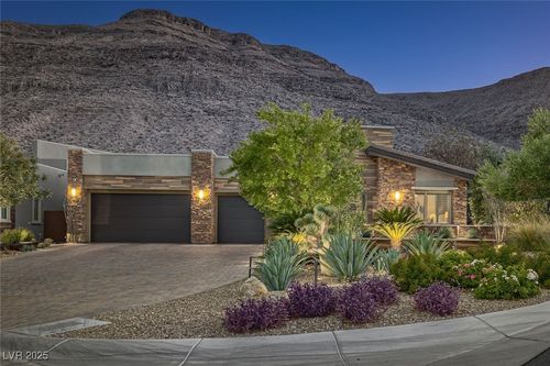 6241 Clovis Point St, Las Vegas, NV, 89135-1496 | Card Image