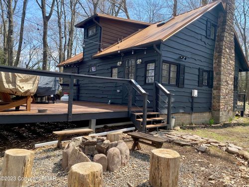 24 Split Rock Rd, Lake Harmony, PA, 18624 | Card Image