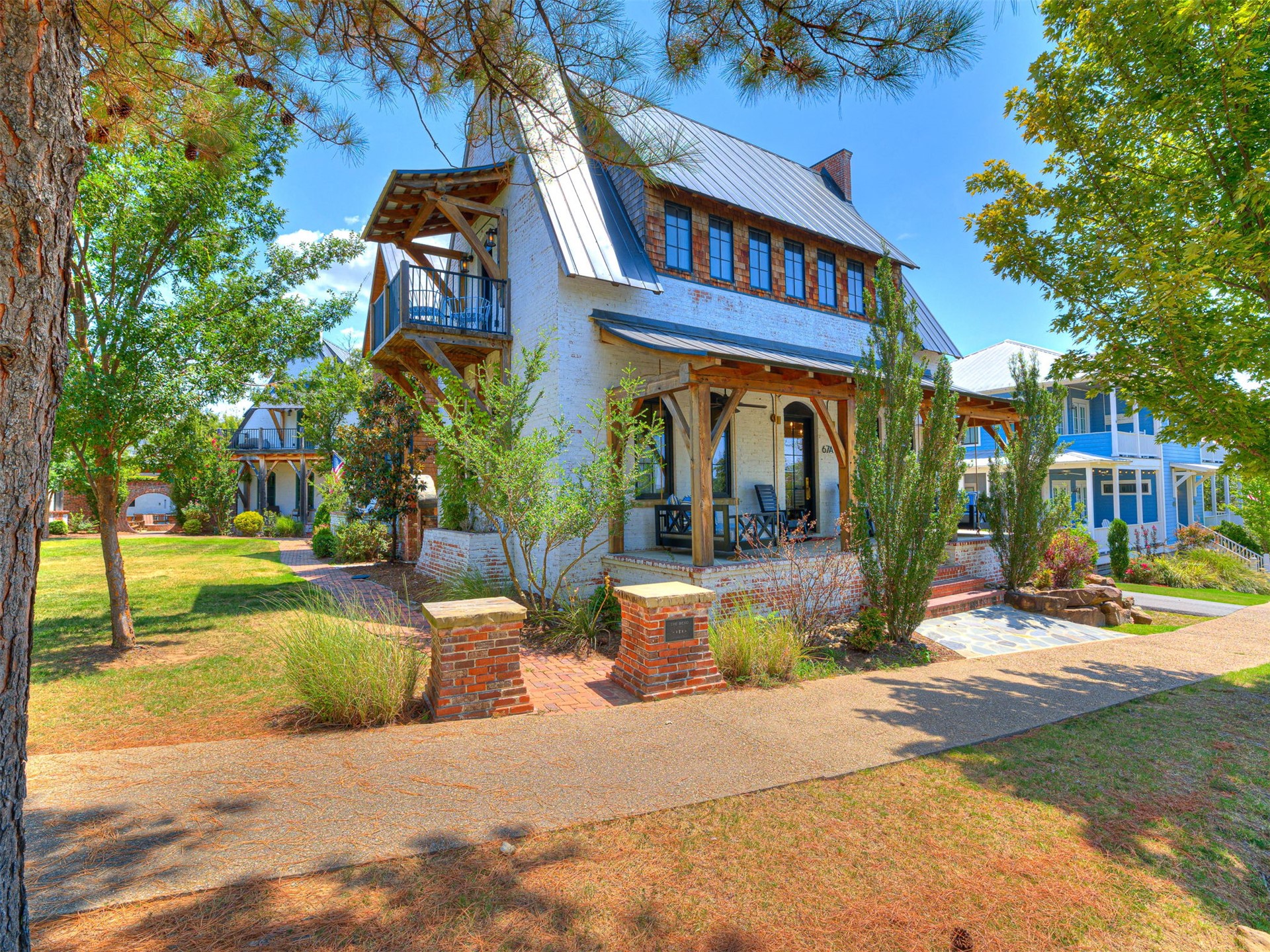 Residential in Carlton Landing 2