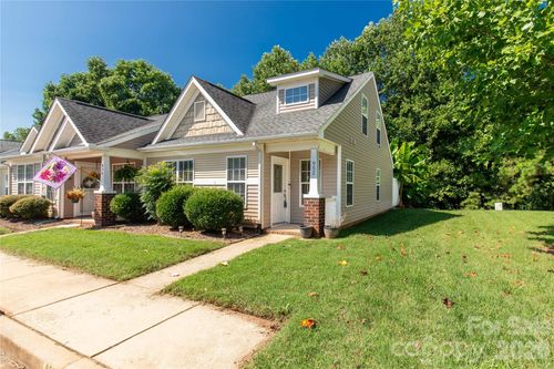 952 Olde Towne Way, Rock Hill, SC, 29732-8689 | Card Image