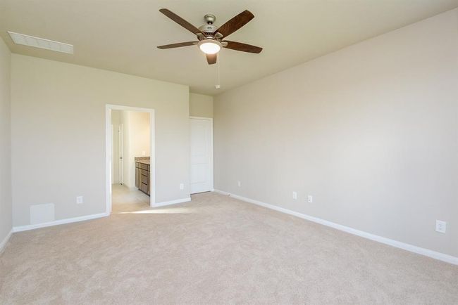 29639 Yaupon Shore Dr, House other with 4 bedrooms, 4 bathrooms and 2 parking in Spring TX | Image 19