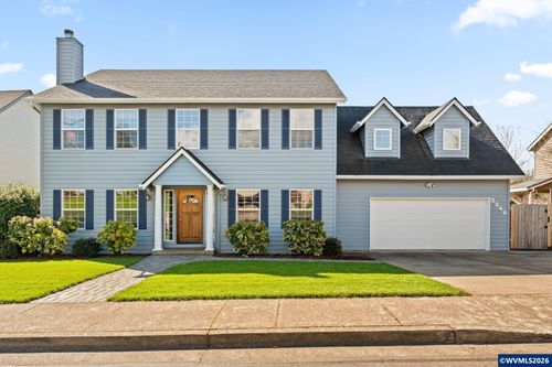 3246 Nw Silktassel Dr, Corvallis, OR, 97330-3359 | Card Image