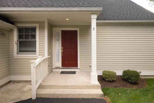 3-3 Pommel Ln, Middlebury, CT, 06762-3453 | Card Image