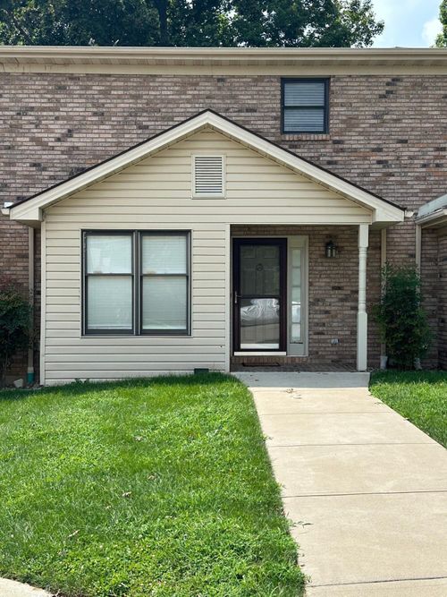 3505 Lakeside Ct, Somerset, KY, 42503-9569 | Card Image