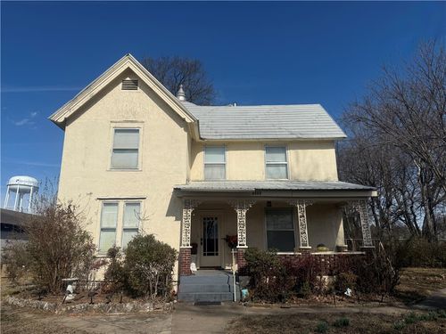 1455 E Main St, Siloam Springs, AR, 72761-2984 | Card Image