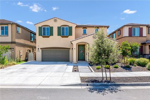 32942 Forgecroft St, Menifee, CA, 92584-2916 | Card Image