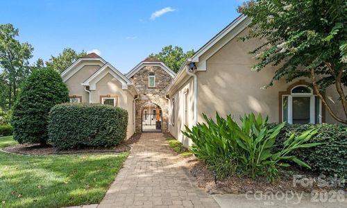 1111 Real Quiet Ln, Waxhaw, NC, 28173-6586 | Card Image