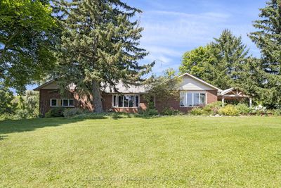 7080 Bell School Line, House other with 3 bedrooms, 3 bathrooms and 16 parking in Milton ON | Image 2