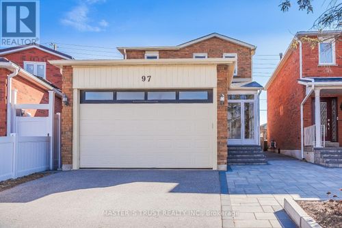 97 Pauline Crt, Concord, ON, L4K3G8 | Card Image