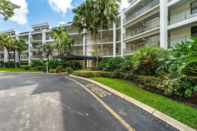 206 - 16091 Blatt Blvd, Condo with 2 bedrooms, 2 bathrooms and null parking in Weston FL | Image 3