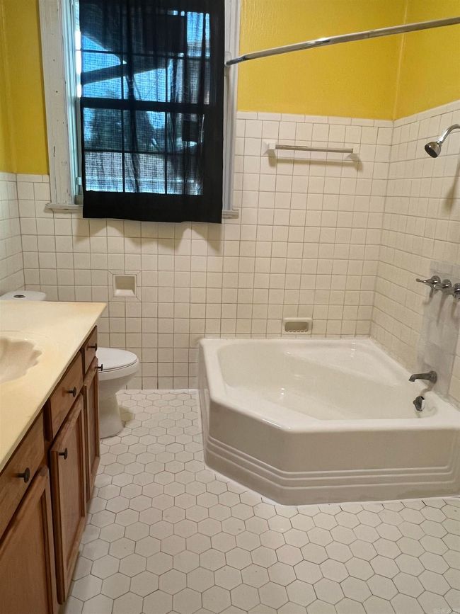 2501 S Cherry St, House other with 5 bedrooms, 4 bathrooms and null parking in Pine Bluff AR | Image 15