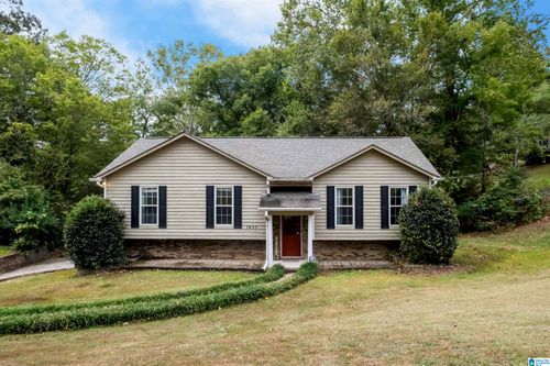 1833 Eastridge Dr, Birmingham, AL, 35235-1868 | Card Image