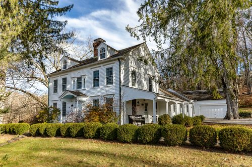 18 Old Sharon Rd, Sharon, CT, 06069 | Card Image