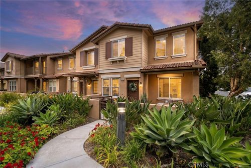 3000 N Juneberry St, Orange, CA, 92865-5001 | Card Image