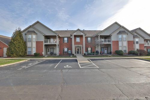 8002 Pinnacle Point Dr, West Chester, OH, 45069 | Card Image
