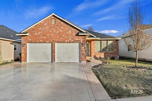 6960 E Greens Dr, Nampa, ID, 83687-9428 | Card Image