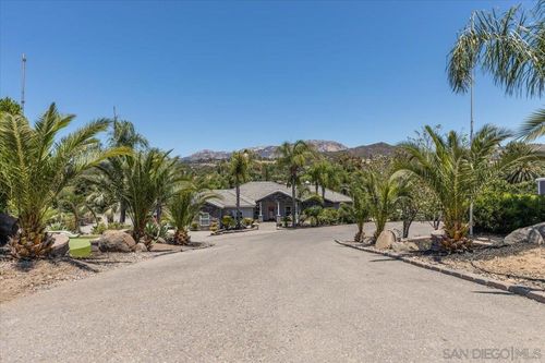 15786 Old Highway 80, El Cajon, CA, 92021 | Card Image