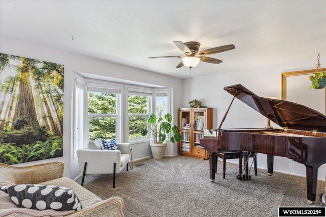 147 Apache Dr, House other with 4 bedrooms, 2 bathrooms and null parking in Evanston WY | Image 4