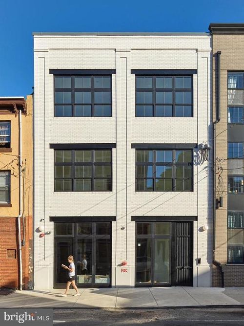 4-2414 Frankford Ave, PHILADELPHIA, PA, 19125-1611 | Card Image
