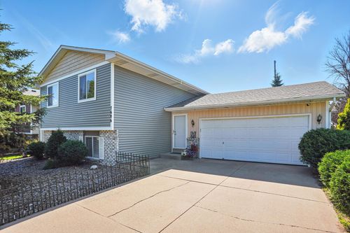 7686 Homestead Ave S, Cottage Grove, MN, 55016-1989 | Card Image