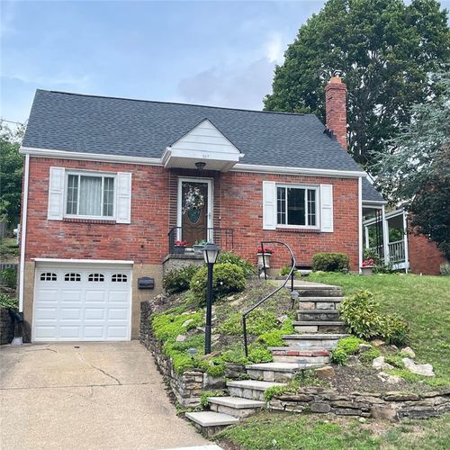 537 Haverhill Rd, Pittsburgh, PA, 15228-2655 | Card Image