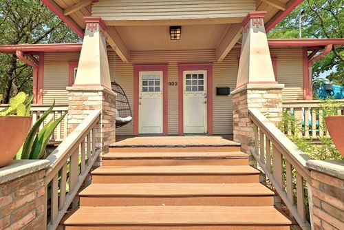 900 W Lynn St, Austin, TX, 78703-4758 | Card Image