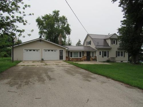 3108 324th St, Hopkinton, IA, 52237-7628 | Card Image