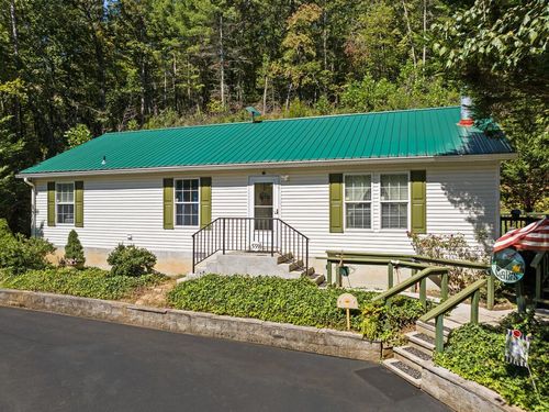 559 Misty River Cir, Murphy, NC, 28906-6928 | Card Image