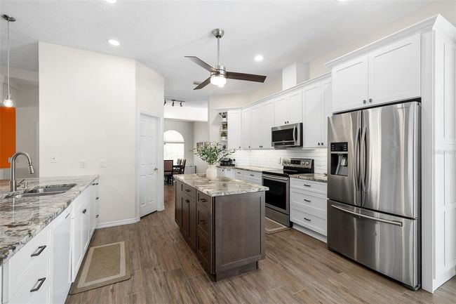 2513 Regal River Rd, House other with 4 bedrooms, 4 bathrooms and null parking in VALRICO FL | Image 11