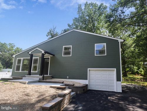7 Gloucester Ave, SOMERDALE, NJ, 08083-1711 | Card Image