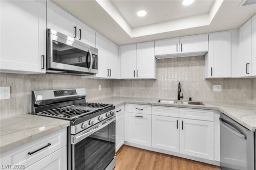 2256 Tall Pine Dr, Las Vegas, NV, 89108-3407 | Card Image