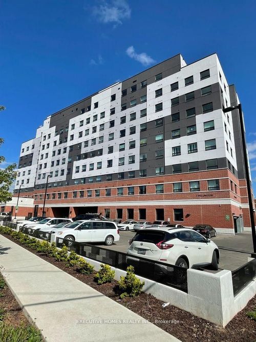 611-1 Wellington St, Brantford, ON, N3T2L3 | Card Image