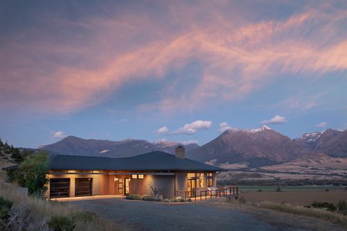 173 Spring Creek Hills Rd, Livingston, MT, 59047-8832 | Card Image
