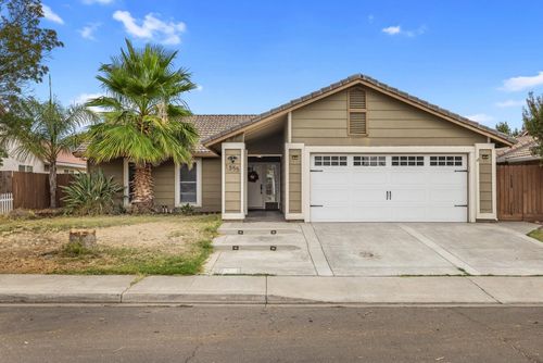 1555 Canyon Creek Drive, Newman, CA, 95360 | Card Image
