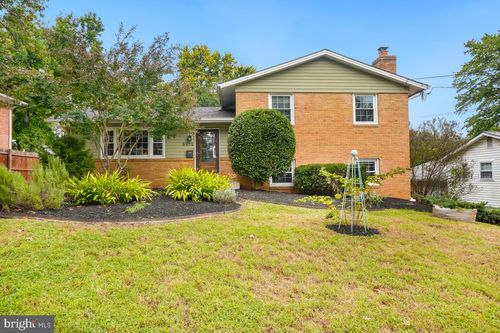 5812 Swarthmore Dr, BERWYN HEIGHTS, MD, 20740-2633 | Card Image