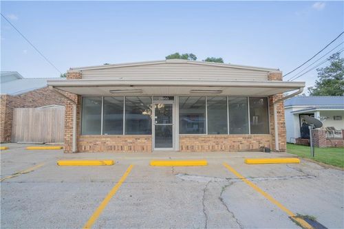 29900 S Montpelier Rd, Albany, LA, 70711-3606 | Card Image