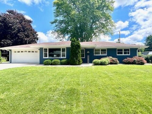 W155N11684 Sunny View Avenue, Germantown, WI, 53022 | Card Image