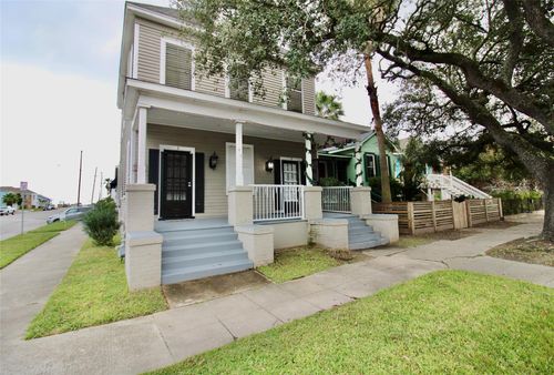 down-901 Broadway St, Galveston, TX, 77550-6280 | Card Image
