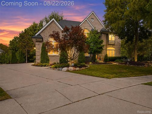 22099 Barclay Ct, Novi, MI, 48374-3876 | Card Image