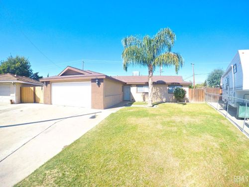 4520 Meadowlark Way, Bakersfield, CA, 93309 | Card Image